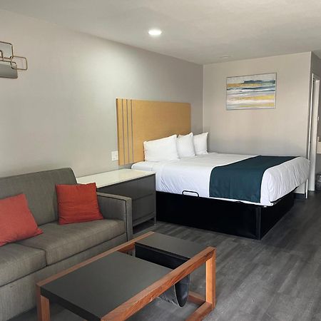 Hotel Isabella Uvalde Buitenkant foto